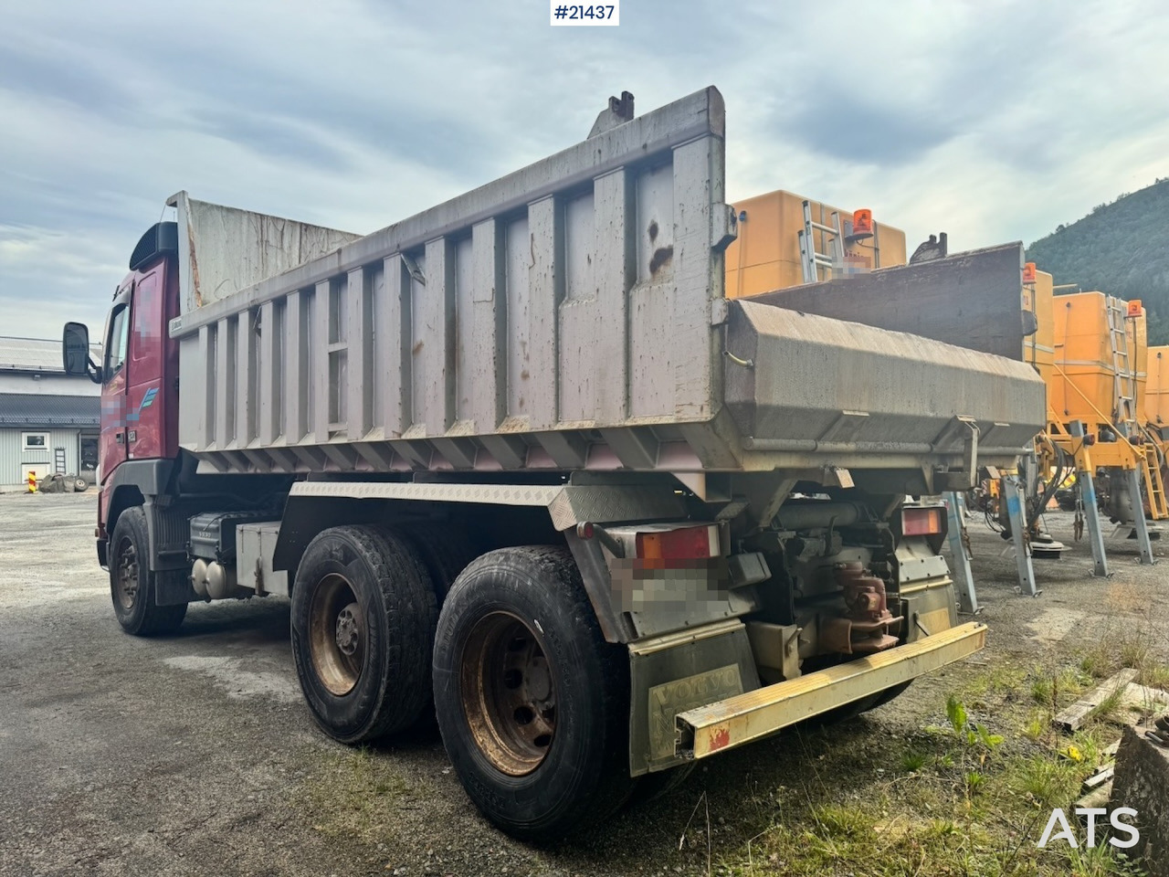 Volvo FH12 420 - Camion benne: photos 3 Volvo FH12 420 - Camion benne: photos 3