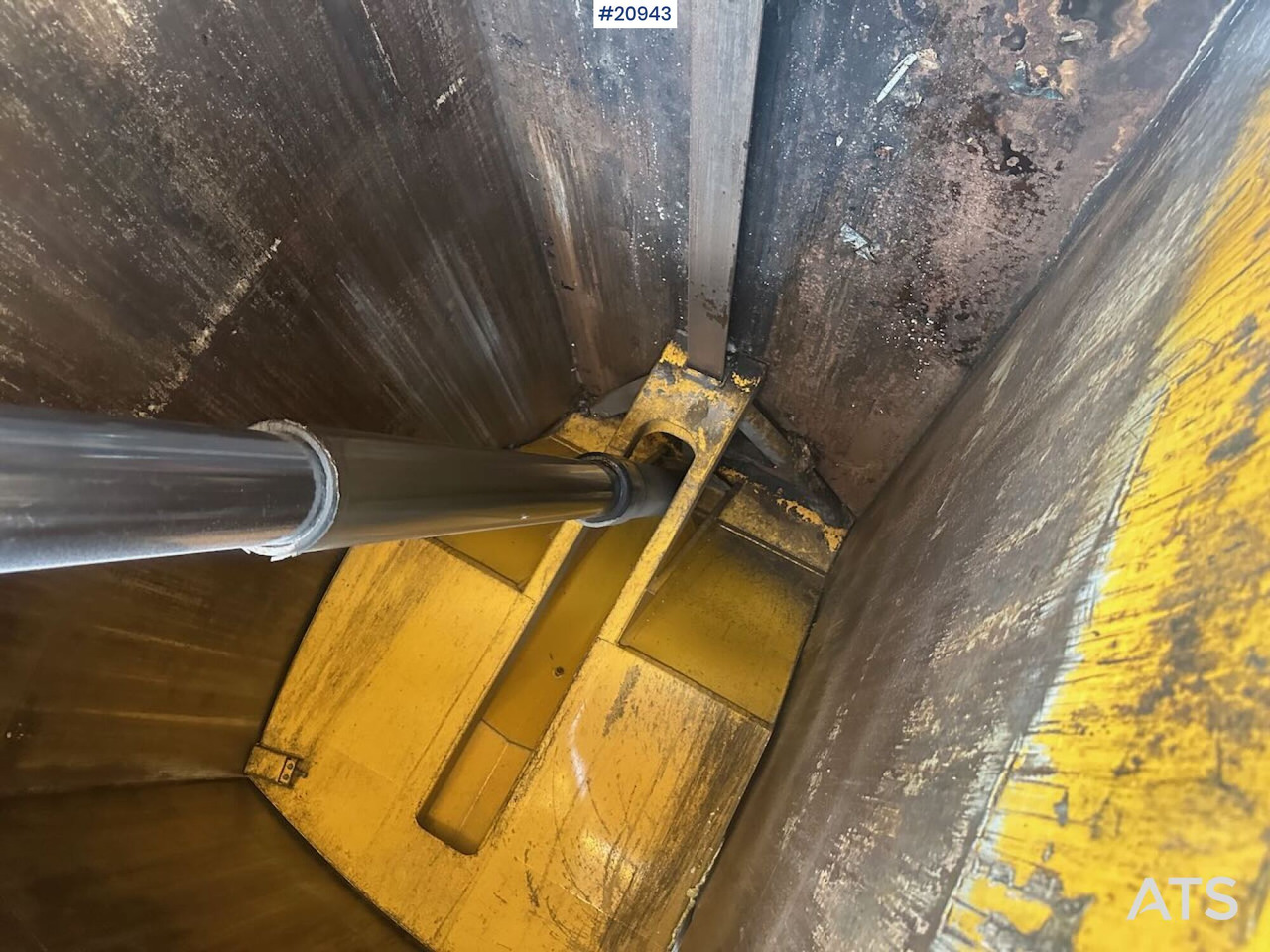 Volvo FM 370 6x2 – 3 kammers renovasjonsbil — crédit-bail Volvo FM 370 6x2 – 3 kammers renovasjonsbil: photos 23