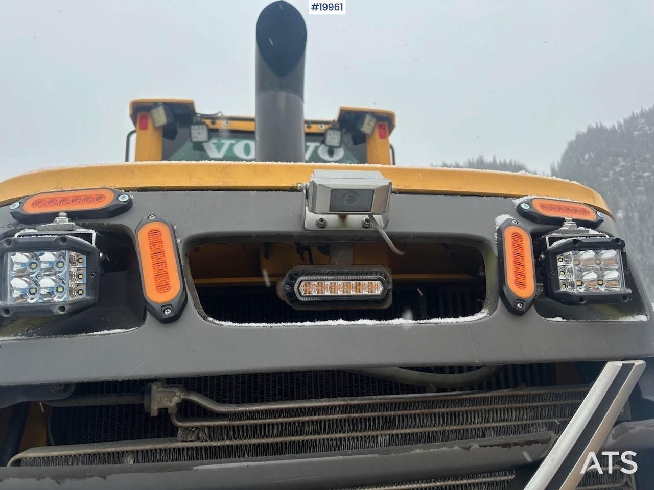 Chargeuse sur pneus Volvo L90F: photos 22