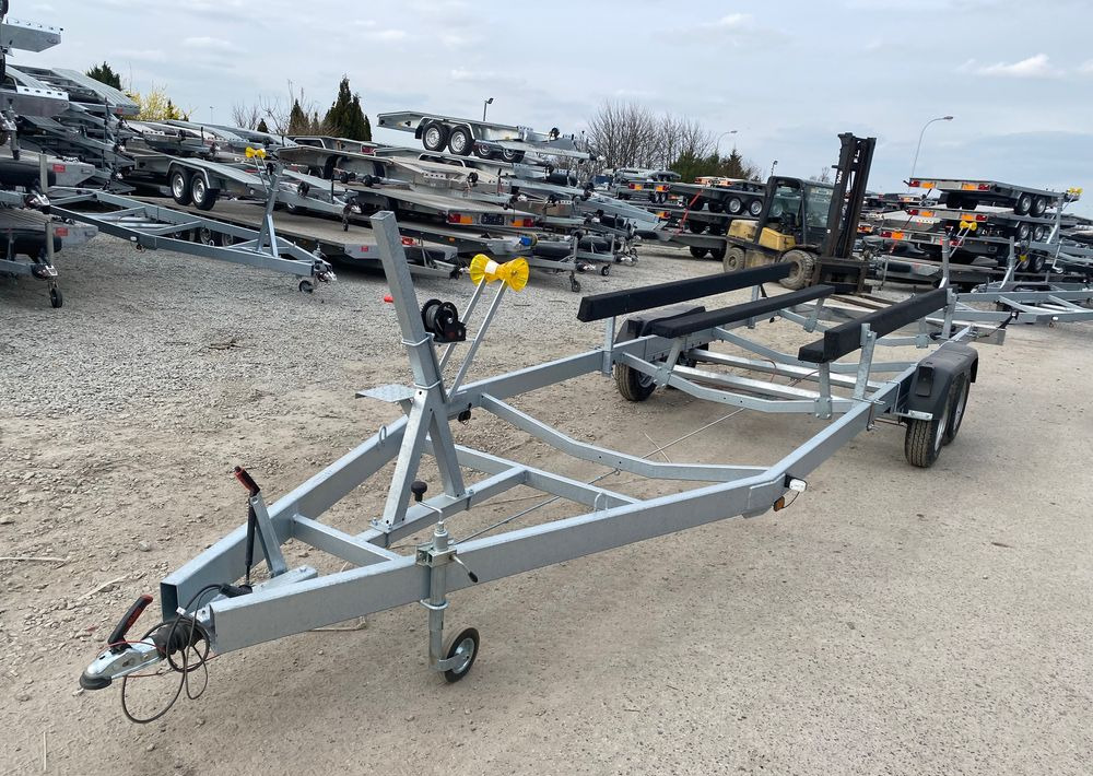 Boro PRZYCZEPA PODŁODZIOWA STYL AMERYKAŃSKI 7,30m - Remorque bateau: photos 2 Boro PRZYCZEPA PODŁODZIOWA STYL AMERYKAŃSKI 7,30m - Remorque bateau: photos 2