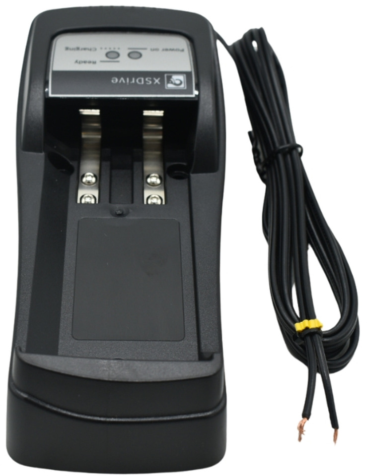 Hiab original charger 9836721 / 9836713 / 2055112 / 804572 / HIA7216 - Système électrique pour Grue auxiliaire: photos 4 Hiab original charger 9836721 / 9836713 / 2055112 / 804572 / HIA7216 - Système électrique pour Grue auxiliaire: photos 4