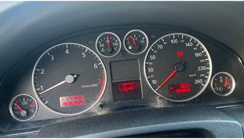 Audi 2.4 Benzine V6 — crédit-bail Audi 2.4 Benzine V6: photos 7