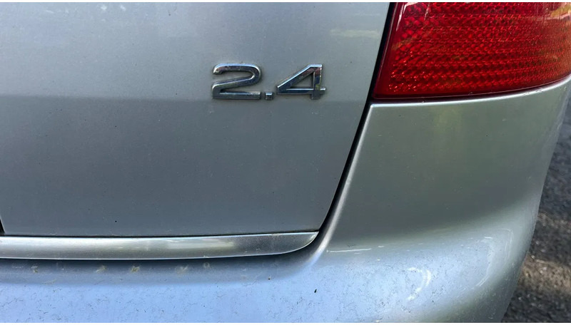 Audi 2.4 Benzine V6 — crédit-bail Audi 2.4 Benzine V6: photos 11