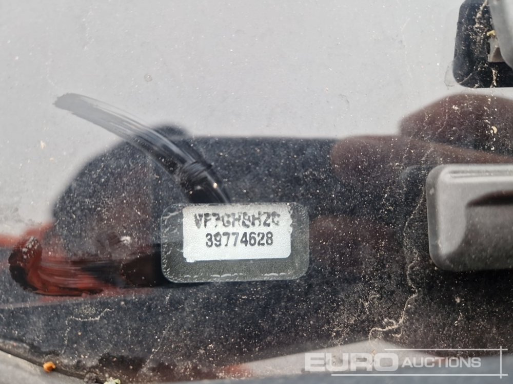 Voiture 2004 Citroen Xsara Picasso: photos 33