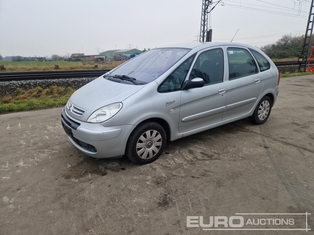 2004 Citroen Xsara Picasso - Voiture: photos 1 2004 Citroen Xsara Picasso - Voiture: photos 1