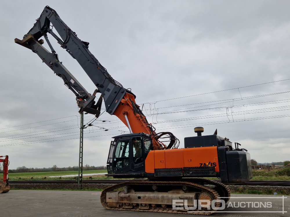 2011 Hitachi ZX470LCH-3 - Pelle sur chenille: photos 2 2011 Hitachi ZX470LCH-3 - Pelle sur chenille: photos 2