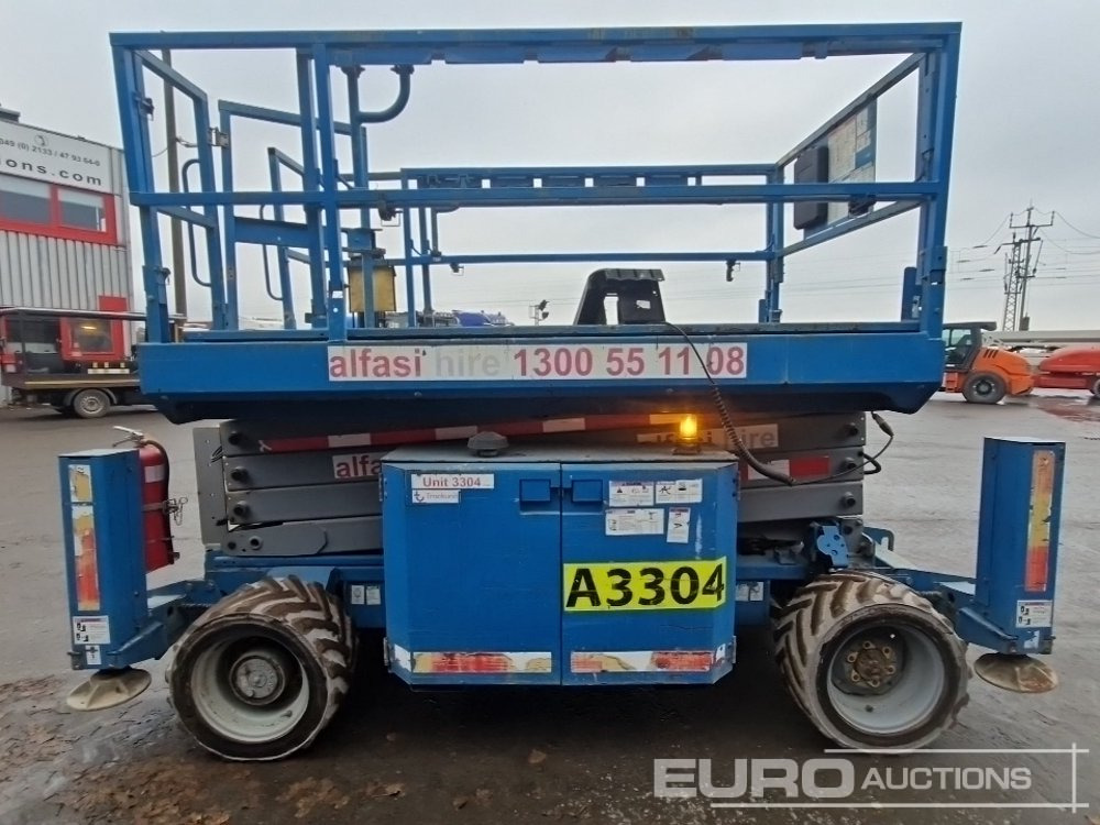 2013 Genie GS3369RT - Nacelle: photos 5 2013 Genie GS3369RT - Nacelle: photos 5