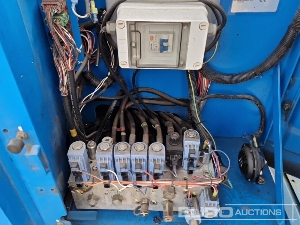 Nacelle articulée 2013 Genie Z-34/22N: photos 29 Nacelle articulée 2013 Genie Z-34/22N: photos 29