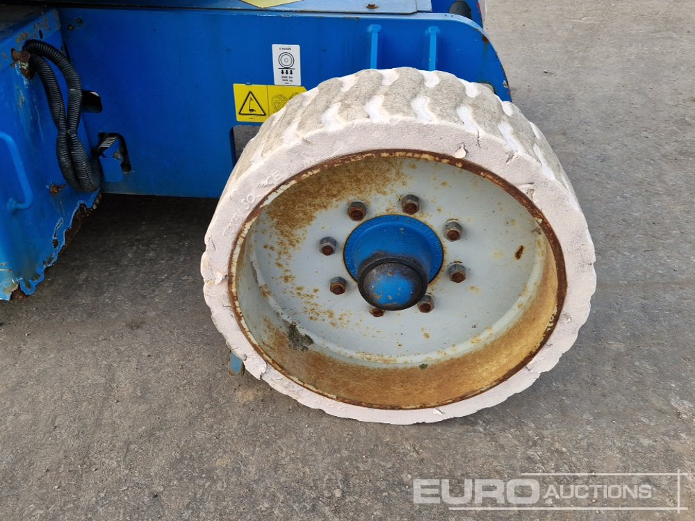 Nacelle articulée 2013 Genie Z-34/22N: photos 9 Nacelle articulée 2013 Genie Z-34/22N: photos 9