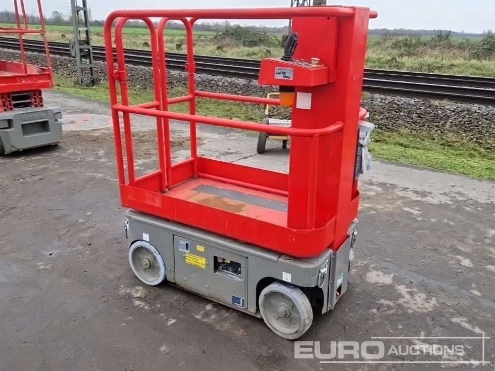 2013 Snorkel M1230E - Nacelle: photos 3 2013 Snorkel M1230E - Nacelle: photos 3