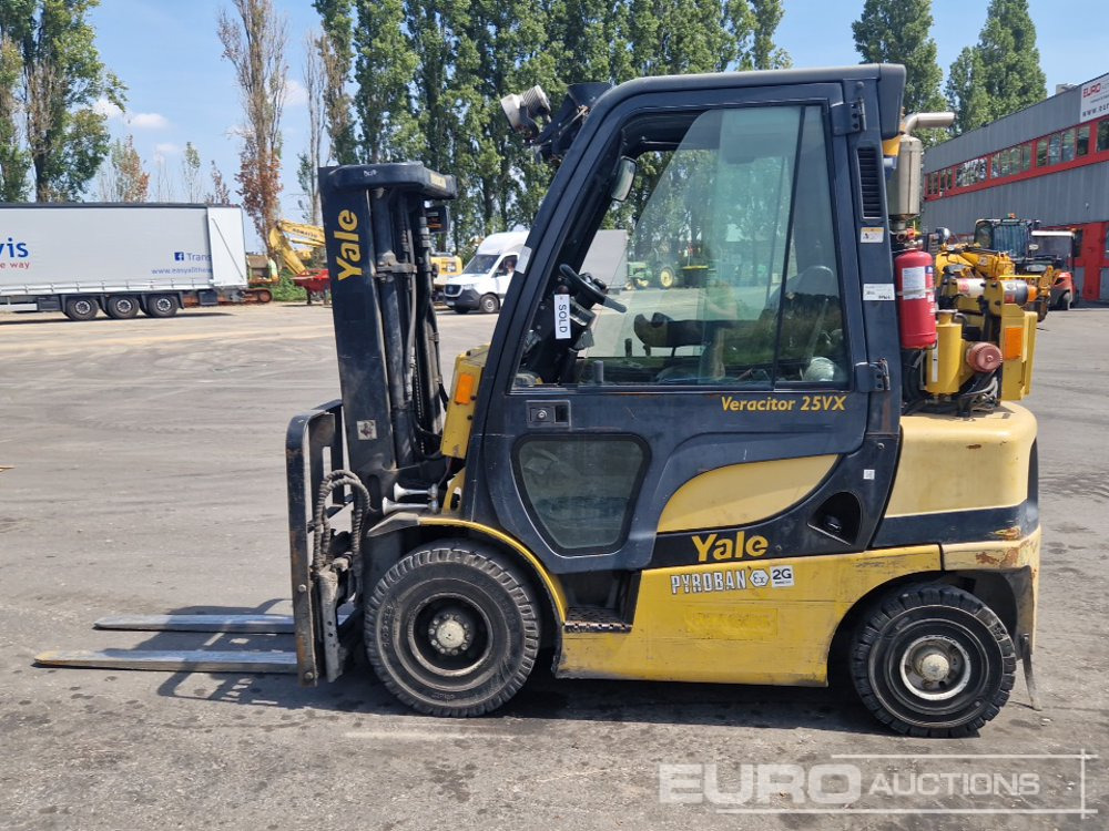 2013 Yale GDP25VX - Chariot élévateur: photos 2 2013 Yale GDP25VX - Chariot élévateur: photos 2