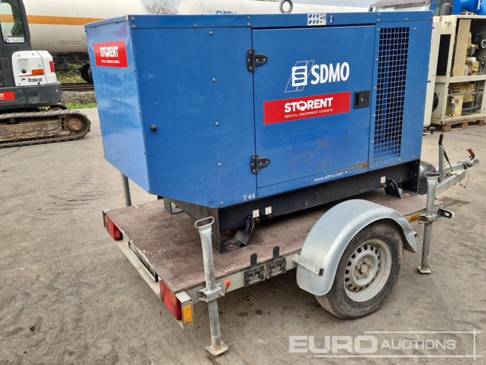 2014 SDMO T44C3 - Groupe électrogène: photos 3 2014 SDMO T44C3 - Groupe électrogène: photos 3