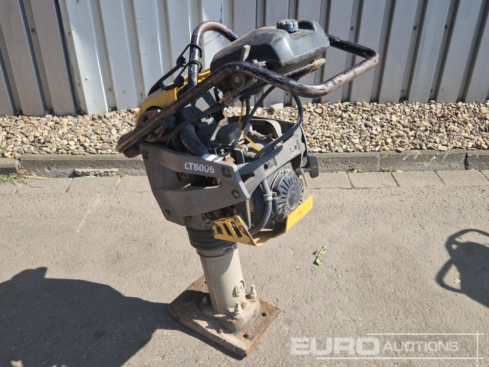 2015 Atlas Copco LT5005 - Travaux routiers: photos 2 2015 Atlas Copco LT5005 - Travaux routiers: photos 2