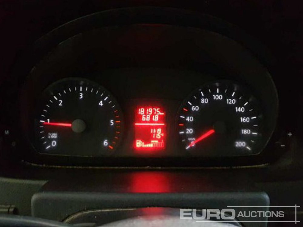 2015 Volkswagen Crafter - Utilitaire plateau: photos 5 2015 Volkswagen Crafter - Utilitaire plateau: photos 5