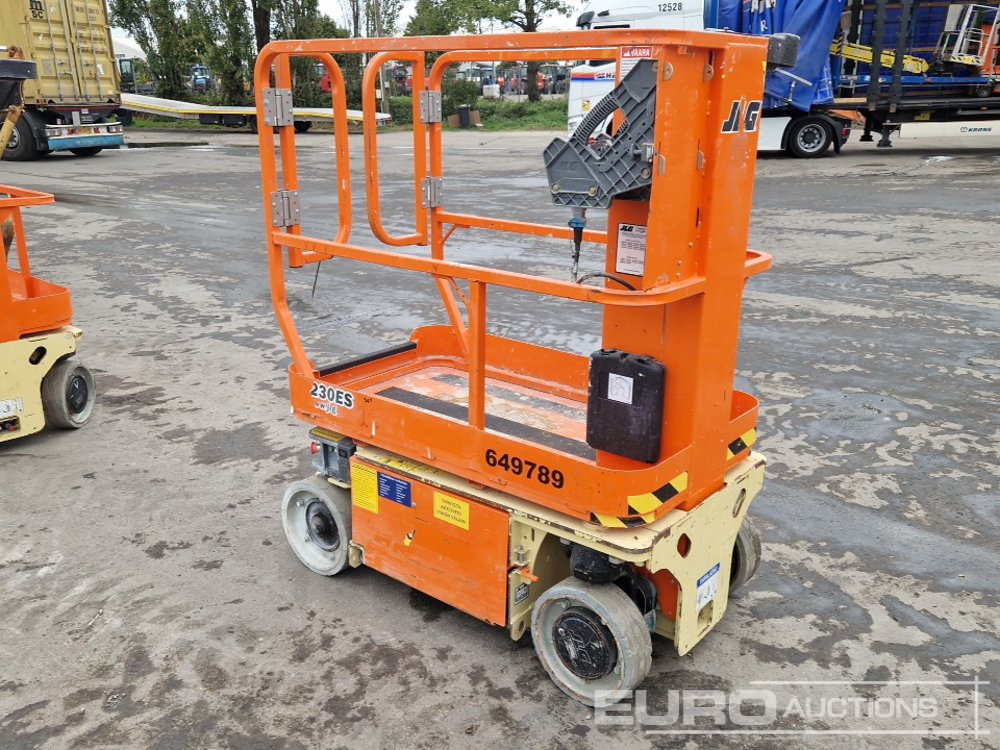 2016 JLG 1230ES - Nacelle: photos 3 2016 JLG 1230ES - Nacelle: photos 3