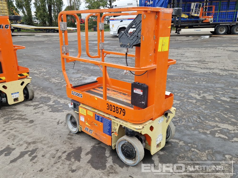 2016 JLG 1230ES - Nacelle: photos 3 2016 JLG 1230ES - Nacelle: photos 3