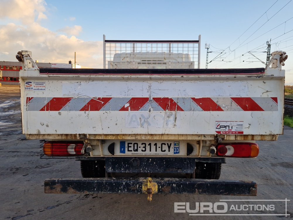 2017 Nissan NT400 - Utilitaire benne: photos 4 2017 Nissan NT400 - Utilitaire benne: photos 4