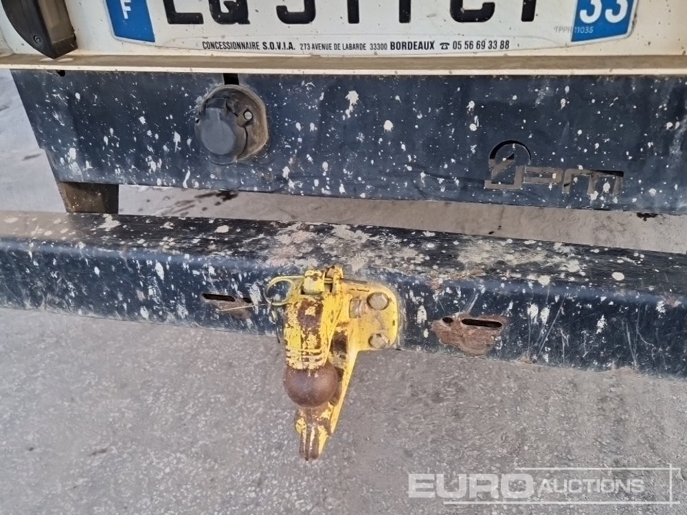 Utilitaire benne 2017 Nissan NT400: photos 14