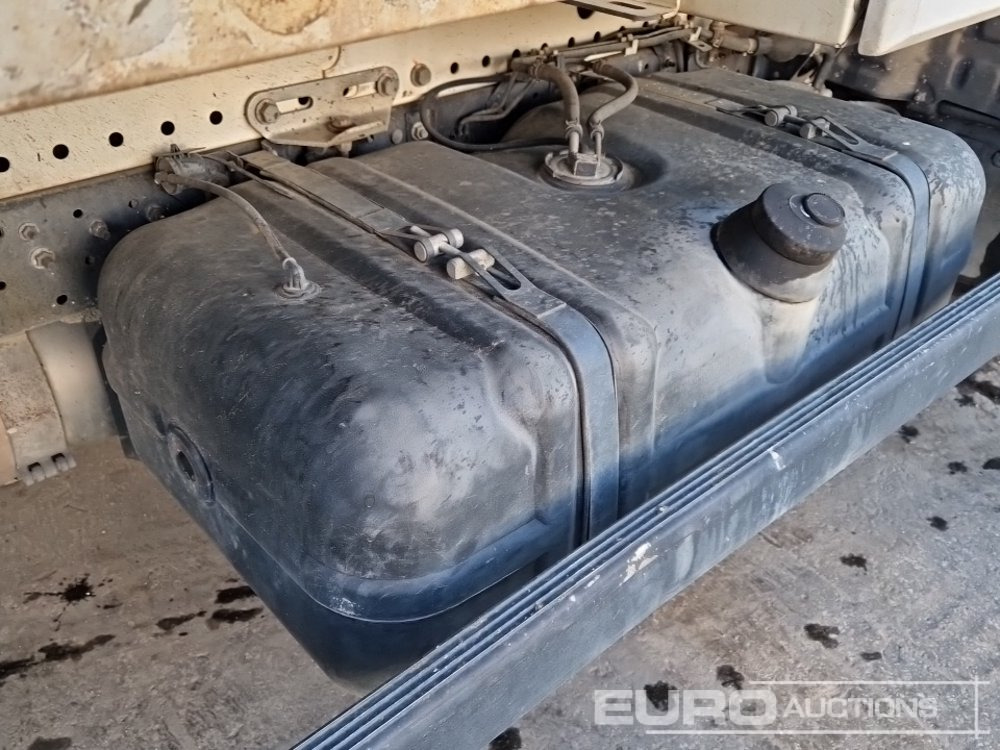 Utilitaire benne 2017 Nissan NT400: photos 19