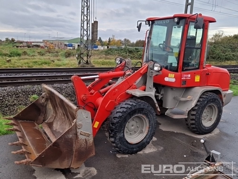 2017 Volvo L30G - Chargeuse sur pneus: photos 1 2017 Volvo L30G - Chargeuse sur pneus: photos 1