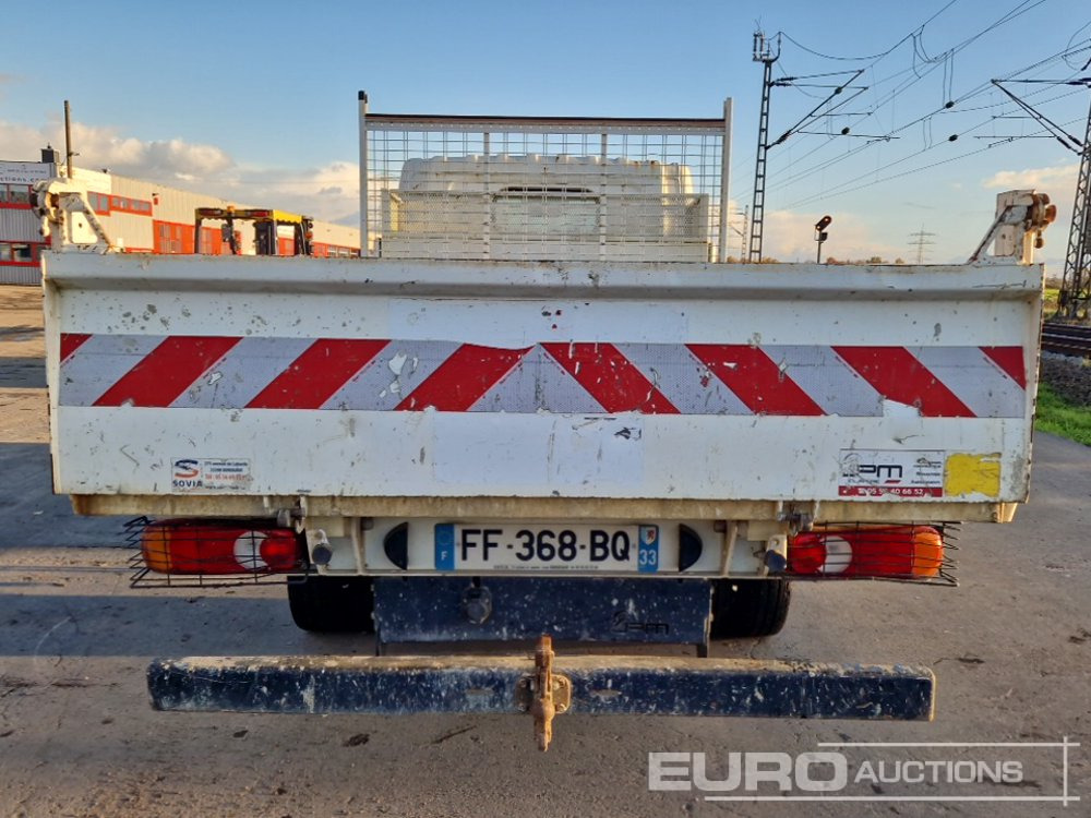 2019 Nissan NT400 - Utilitaire benne: photos 4 2019 Nissan NT400 - Utilitaire benne: photos 4