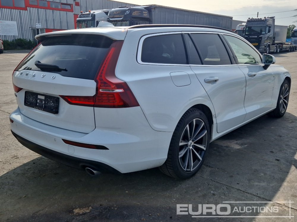 2022 Volvo V60 - Voiture: photos 5 2022 Volvo V60 - Voiture: photos 5