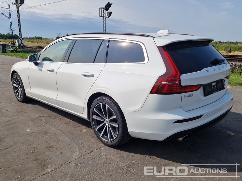 2022 Volvo V60 - Voiture: photos 3 2022 Volvo V60 - Voiture: photos 3