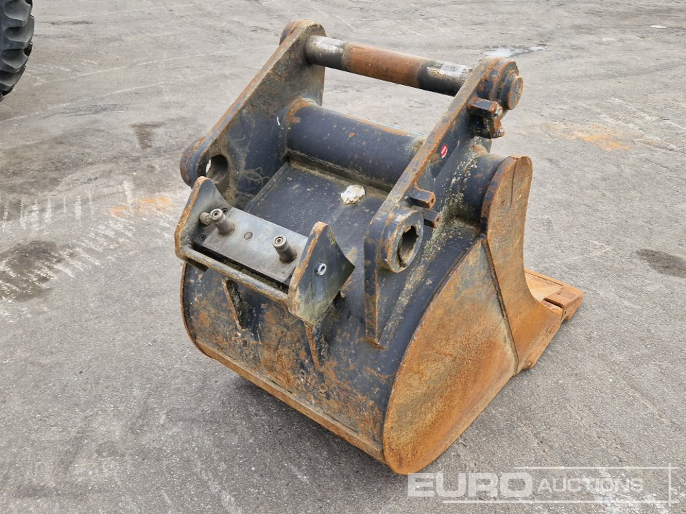 34" Digging Bucket to suit Liebherr A914 - Godet: photos 3 34" Digging Bucket to suit Liebherr A914 - Godet: photos 3