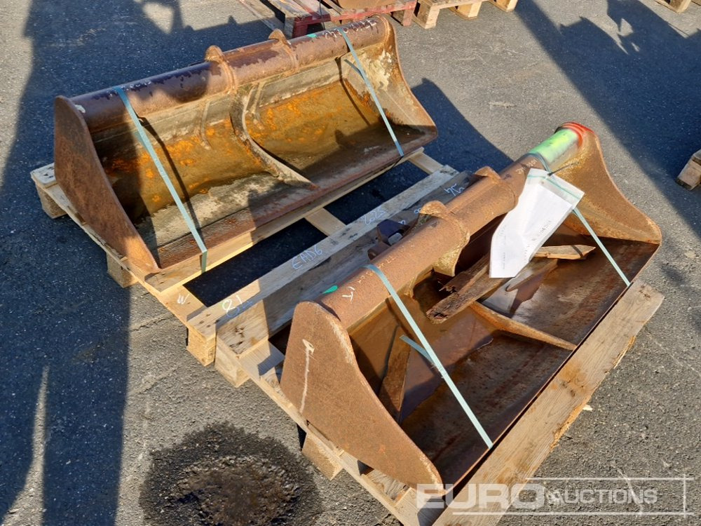 48" Ditching Buckets, ARDEN to suit 2-5 Ton Excavator (2 of) - Godet: photos 4 48" Ditching Buckets, ARDEN to suit 2-5 Ton Excavator (2 of) - Godet: photos 4