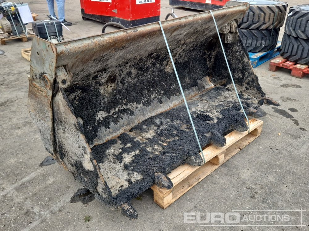 4in1 Bucket to suit Volvo L30G - Godet: photos 4 4in1 Bucket to suit Volvo L30G - Godet: photos 4
