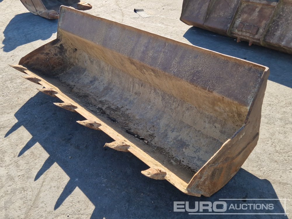 88" Bucket to suit Mecalac Excavator - Godet: photos 1 88" Bucket to suit Mecalac Excavator - Godet: photos 1