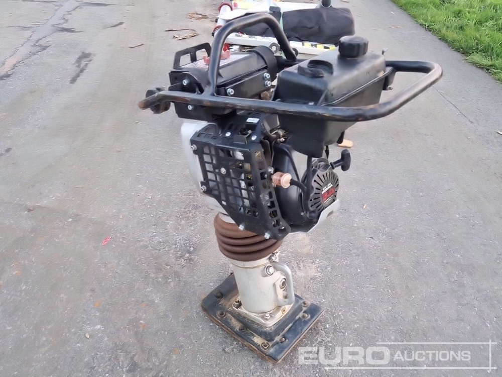 Bomag BT65/4 - Travaux routiers: photos 2 Bomag BT65/4 - Travaux routiers: photos 2