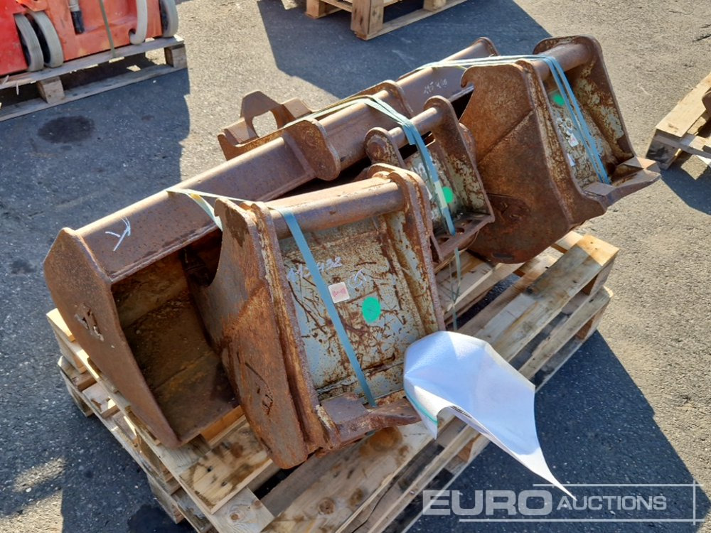 Bucket Set, ARDEN to suit 2-5 Ton Excavator (4 of) - Godet: photos 4 Bucket Set, ARDEN to suit 2-5 Ton Excavator (4 of) - Godet: photos 4