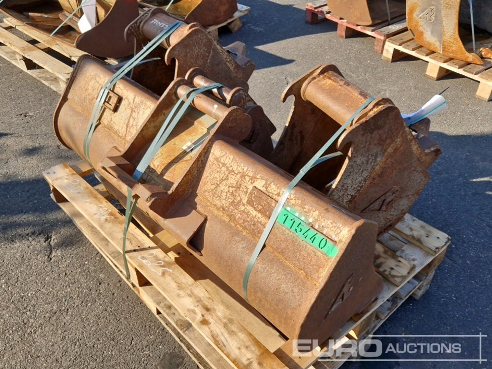 Bucket Set, ARDEN to suit 2-5 Ton Excavator (4 of) - Godet: photos 3 Bucket Set, ARDEN to suit 2-5 Ton Excavator (4 of) - Godet: photos 3