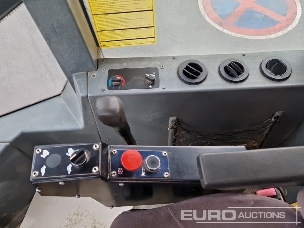 Compacteur Dynapac CA152D/LN: photos 27