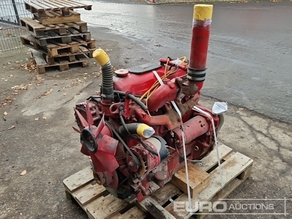 Ford 2722E - Moteur: photos 3 Ford 2722E - Moteur: photos 3