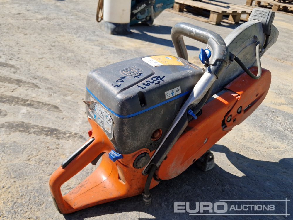 Husqvarna K770 Handheld Quickcut Saw with Water Sprayer - Travaux routiers: photos 5 Husqvarna K770 Handheld Quickcut Saw with Water Sprayer - Travaux routiers: photos 5