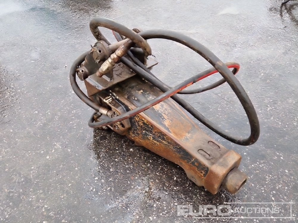 Hydraulic Breaker to suit JCB 2CX - Marteau hydraulique: photos 4 Hydraulic Breaker to suit JCB 2CX - Marteau hydraulique: photos 4