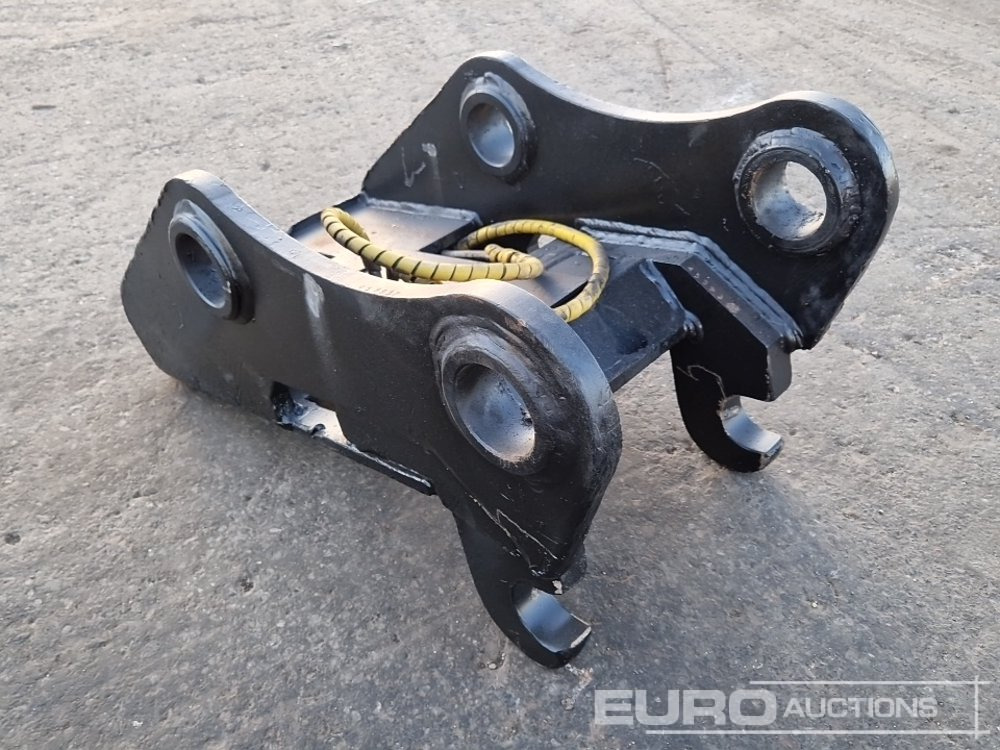 Hydraulic Quick Hitch to suit 20 Ton Excavator - Attache rapide: photos 2 Hydraulic Quick Hitch to suit 20 Ton Excavator - Attache rapide: photos 2