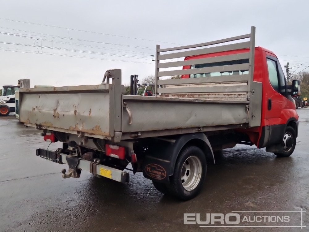 Iveco Van Pick-Up, Manual Gearbox, Dropside - Utilitaire plateau: photos 5 Iveco Van Pick-Up, Manual Gearbox, Dropside - Utilitaire plateau: photos 5