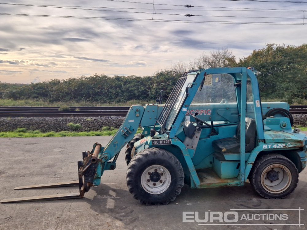 Manitou BT420 - Chariot télescopique: photos 2 Manitou BT420 - Chariot télescopique: photos 2