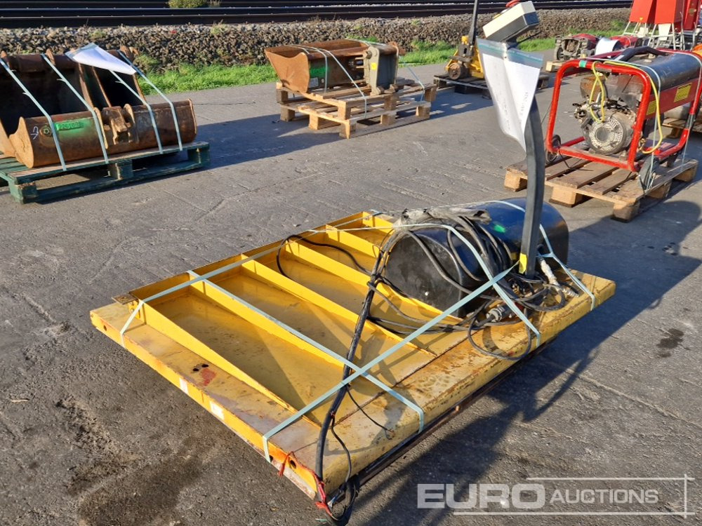 Lifting Table - Matériel de manutention: photos 2 Lifting Table - Matériel de manutention: photos 2