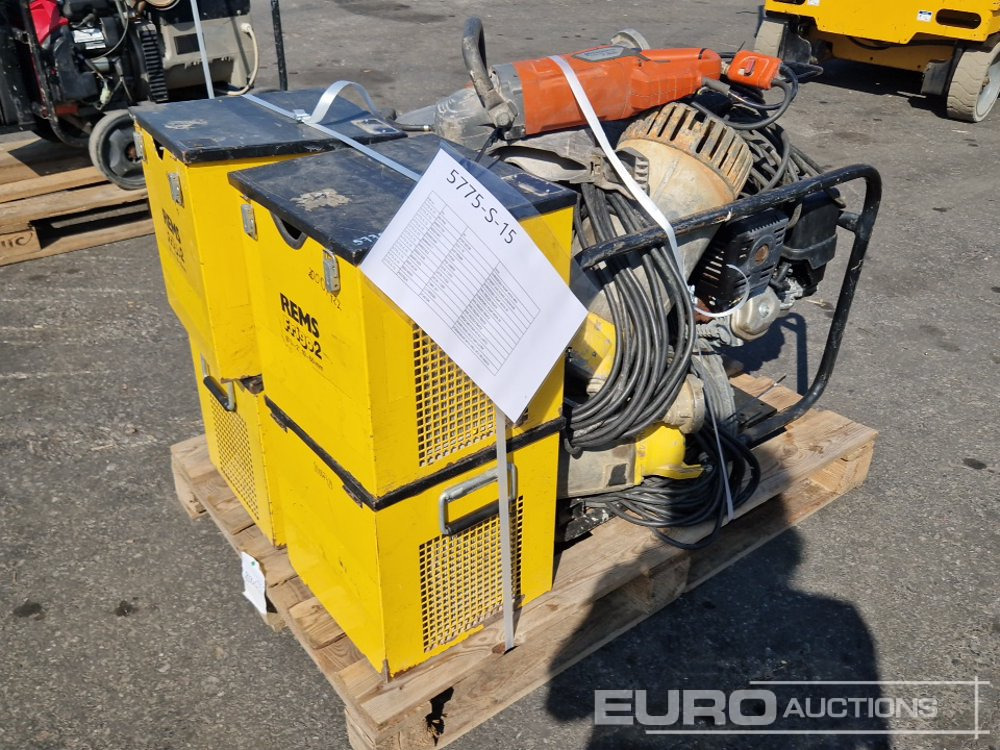 Pallet of Water Pumps, Generator, Angle Grinder, Electric Pipe Freezing Units - Pompe à eau: photos 3 Pallet of Water Pumps, Generator, Angle Grinder, Electric Pipe Freezing Units - Pompe à eau: photos 3