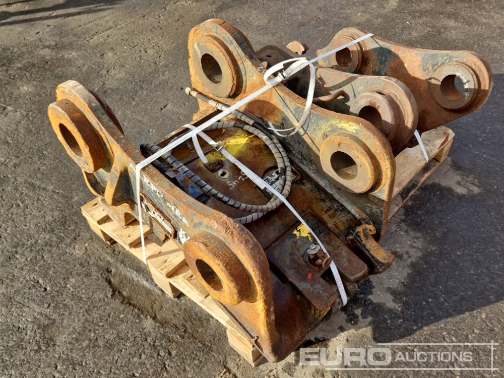 QH to suit Volvo 20 Ton Excavator (2 of) - Attache rapide: photos 3 QH to suit Volvo 20 Ton Excavator (2 of) - Attache rapide: photos 3