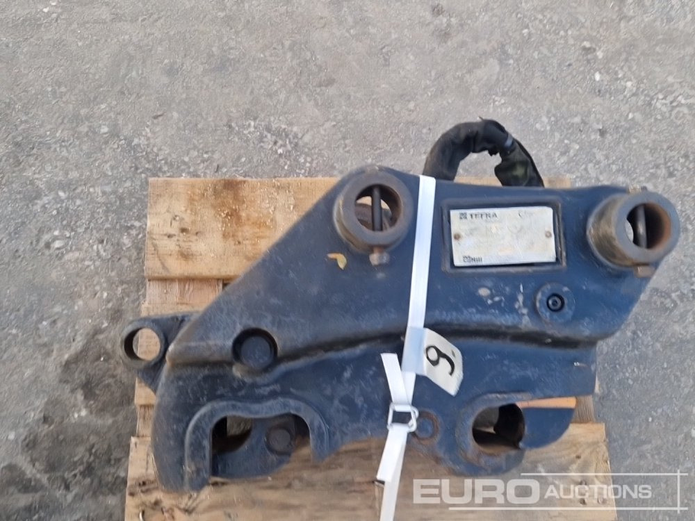 Quick Hitch to suit 45mm Pin - Attache rapide: photos 5 Quick Hitch to suit 45mm Pin - Attache rapide: photos 5