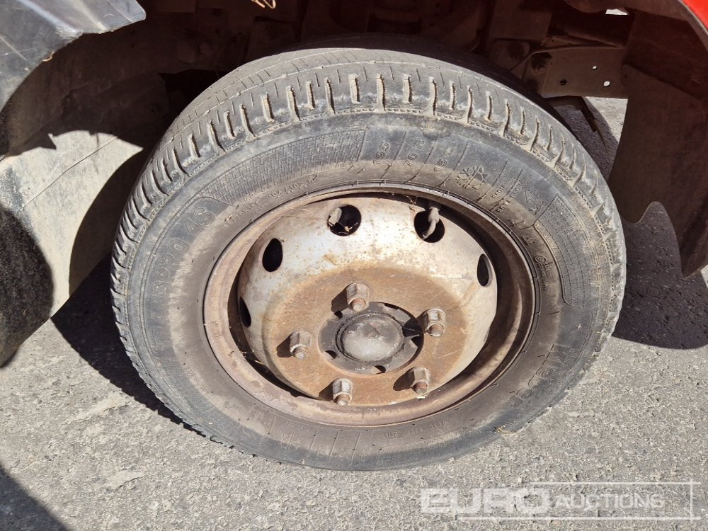 Camion benne Renault 4x2 Drop Side Tipper Truck, Manual Gearbox, Spare Tyres with Rims: photos 9