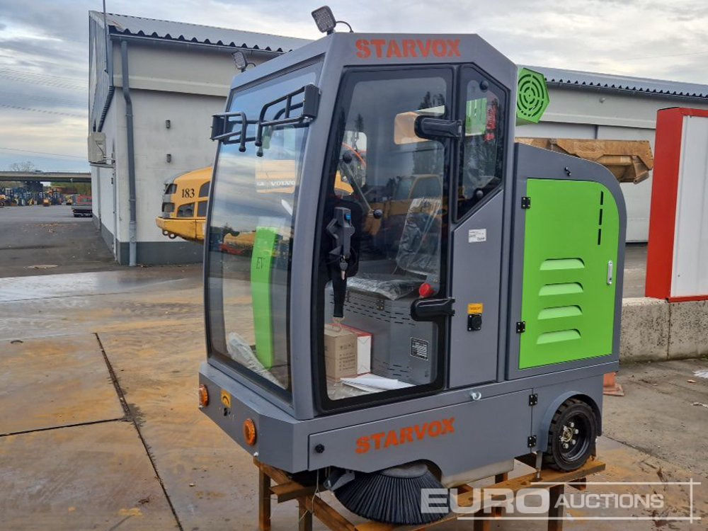 Unused 2025 STARVOX D19 - Balayeuse de voirie: photos 1 Unused 2025 STARVOX D19 - Balayeuse de voirie: photos 1