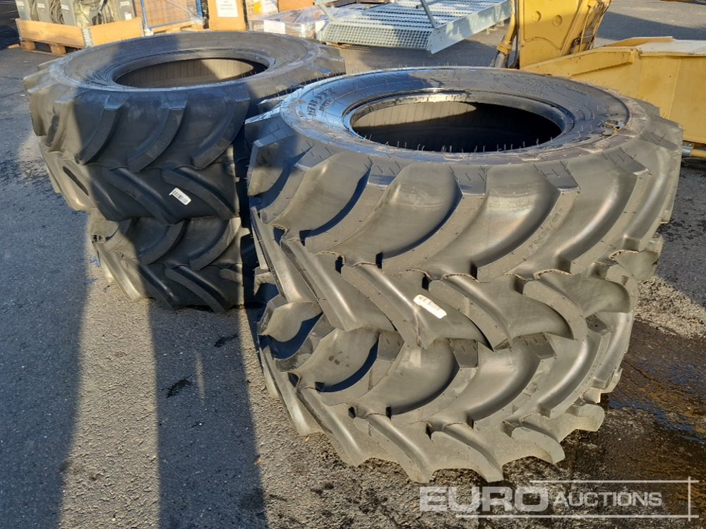 Unused Firestone 460/70R24 Tyres (4 of) - Pneu: photos 2 Unused Firestone 460/70R24 Tyres (4 of) - Pneu: photos 2