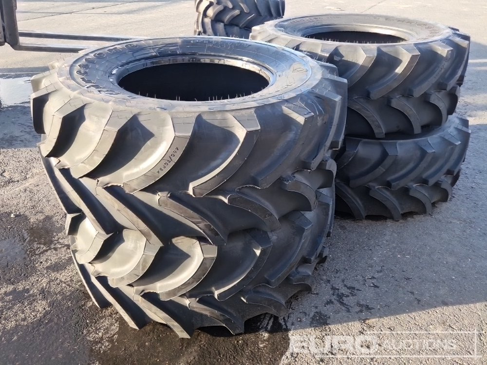 Unused Firestone 460/70R24 Tyres (4 of) - Pneu: photos 3 Unused Firestone 460/70R24 Tyres (4 of) - Pneu: photos 3