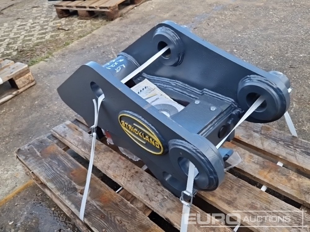 Unused Strickland S-Lock Coupler to suit Hitachi ZX130 - Attache rapide: photos 2 Unused Strickland S-Lock Coupler to suit Hitachi ZX130 - Attache rapide: photos 2